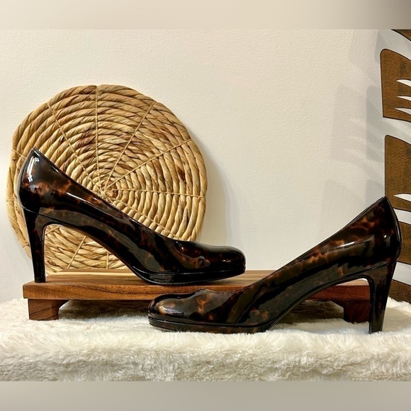 Stuart Weitzman Tortoise Shell Platswoon Patent Leather Platform Heels Size 9.5 - Picture 4 of 15